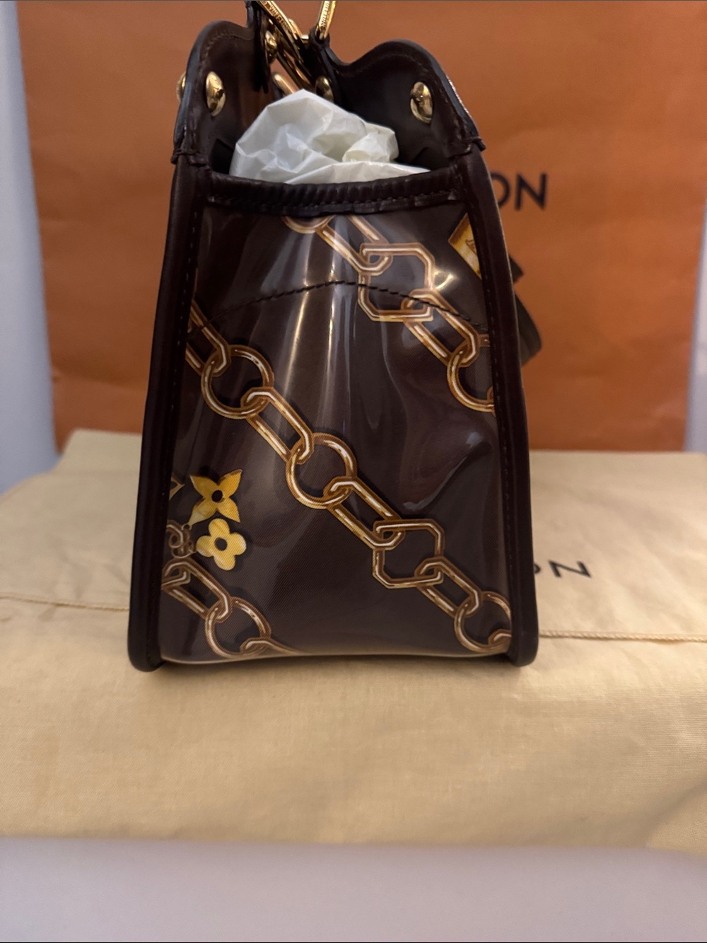 Louis Vuitton Brown and Gold Monogram Chain Shoulder Bag - Picture 5 of 13